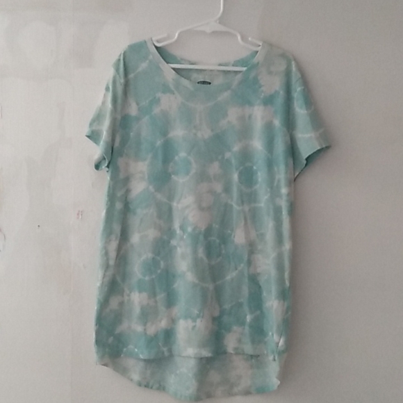 Old navy high/low t-shirt - Picture 1 of 2